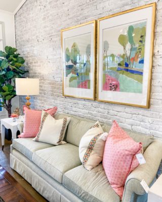 Little Spring in our step 
•
•
•
#theperfectpeony #aninspiredhome #design #interiordesign #art #color #pink #pillows #accessories #tylertexas